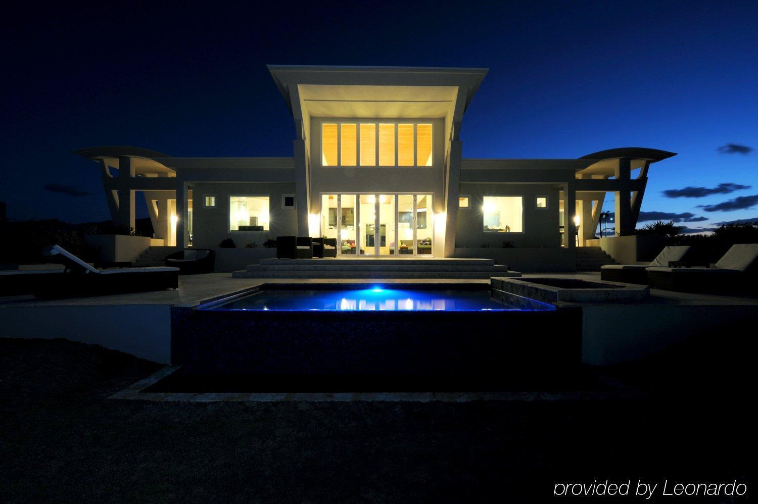 Sky Beach Club Governor's Harbour İç mekan fotoğraf
